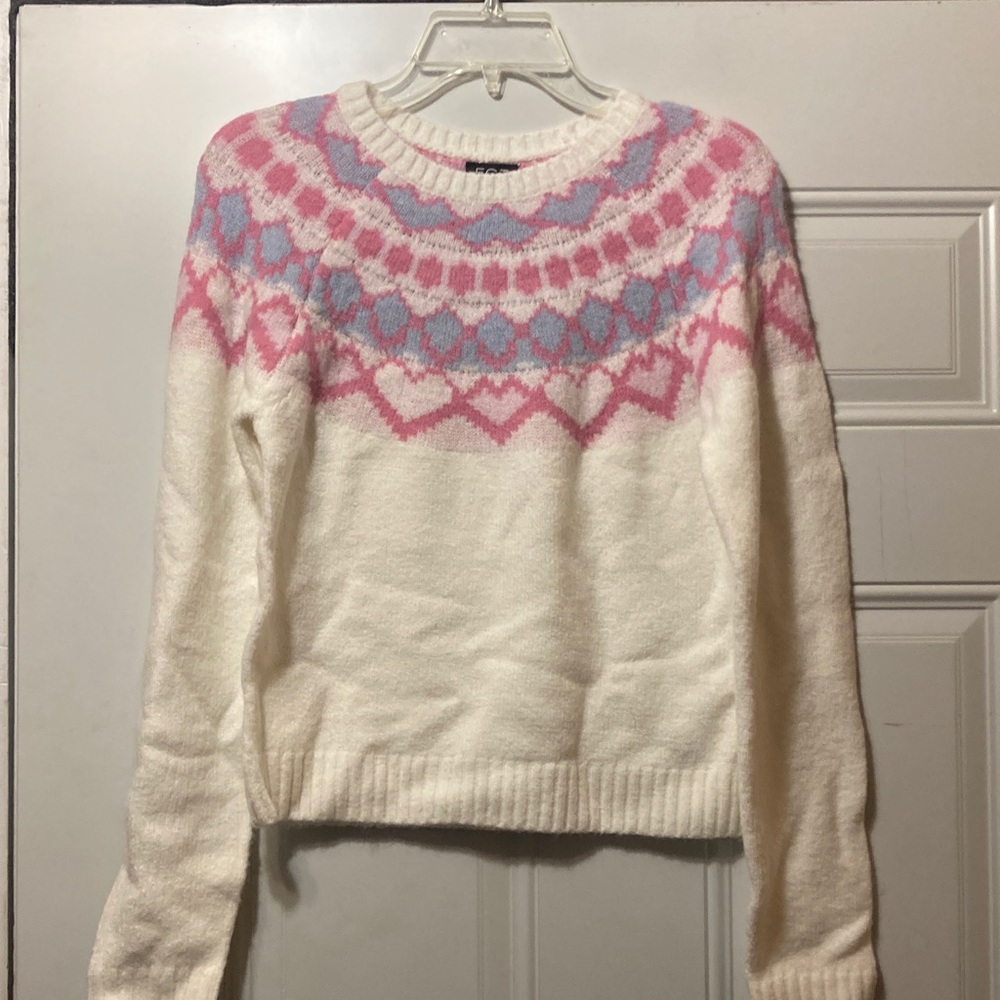 Women's Pink and Blue Patterned Sweater S NWT